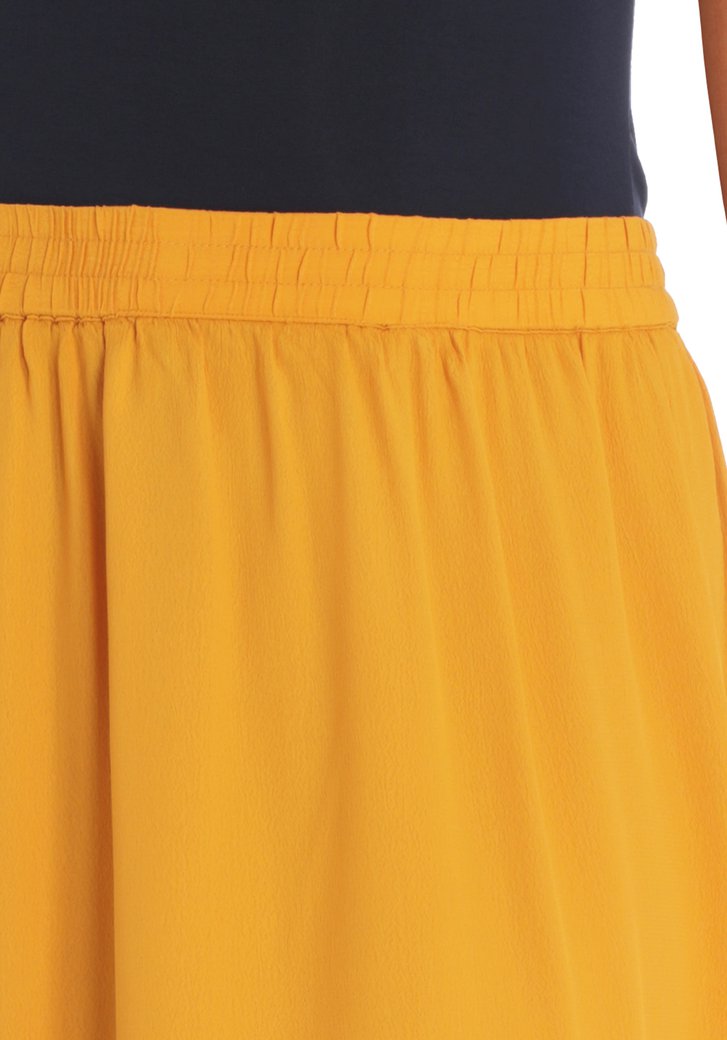 jupe ocre jaune
