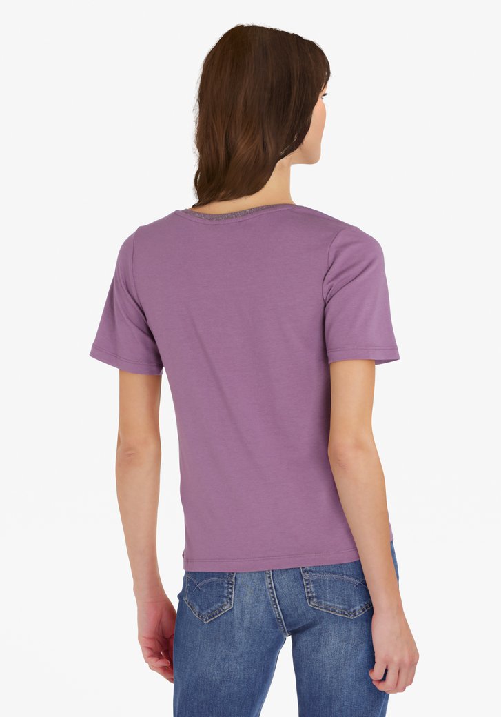 T-shirt violet clair avec col en V pailleté (5861123) | e5 mode