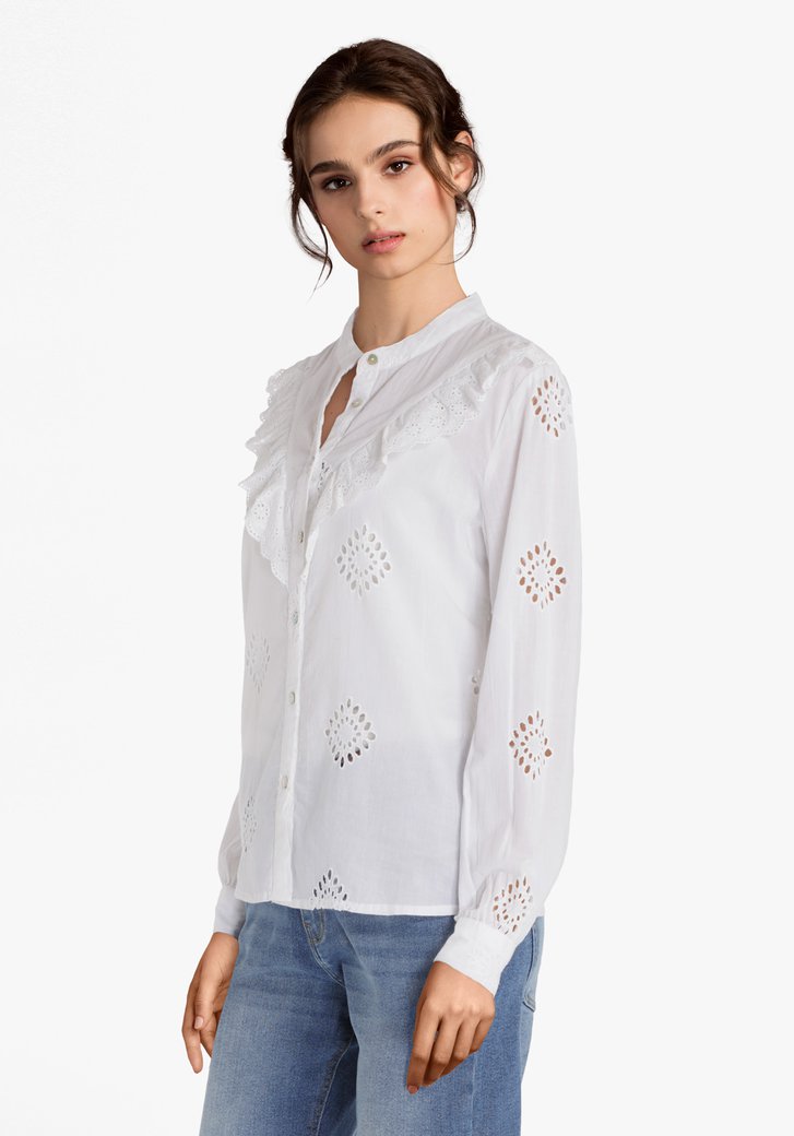 sleuf combineren Temerity Witte blouse met broderie anglaise van Jacqueline de Yong | 6956718 | e5  mode