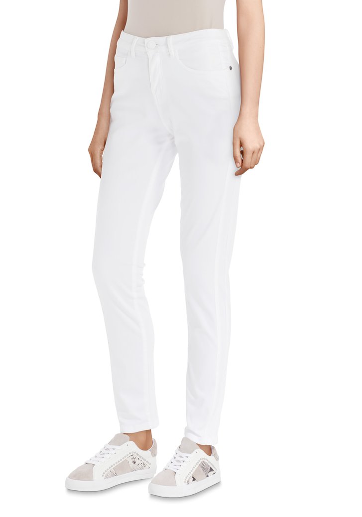 witte broek – slim fit van opus | 4782504 | e5 mode