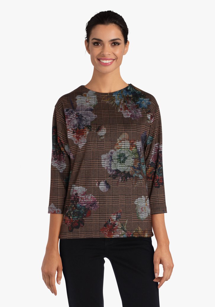 Bruin geruit T-shirt met bloemenprint
