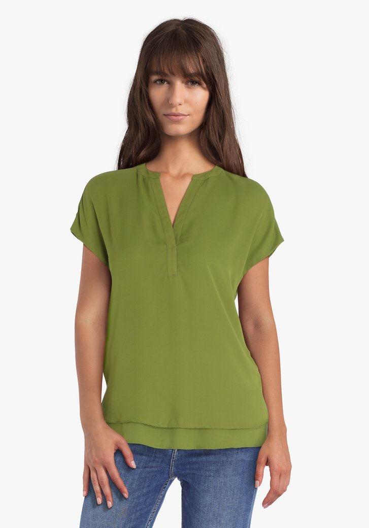 Groene blouse met V-hals