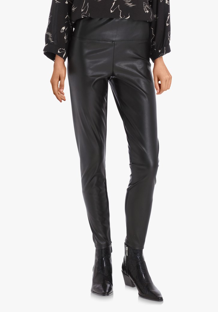 Pantalon noir en similicuir– slim fit